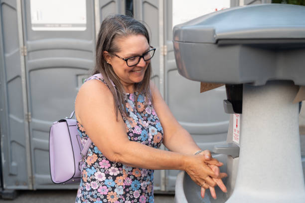 Best Portable restroom trailer rental  in Johnston City, IL